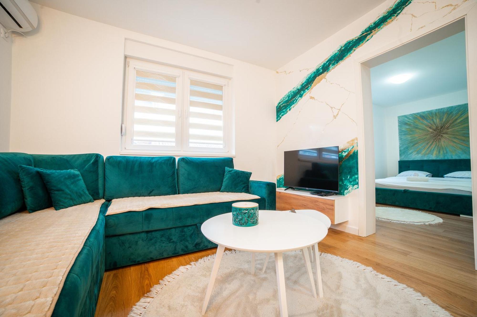 Apartment Vila Idila 투즐라 외부 사진