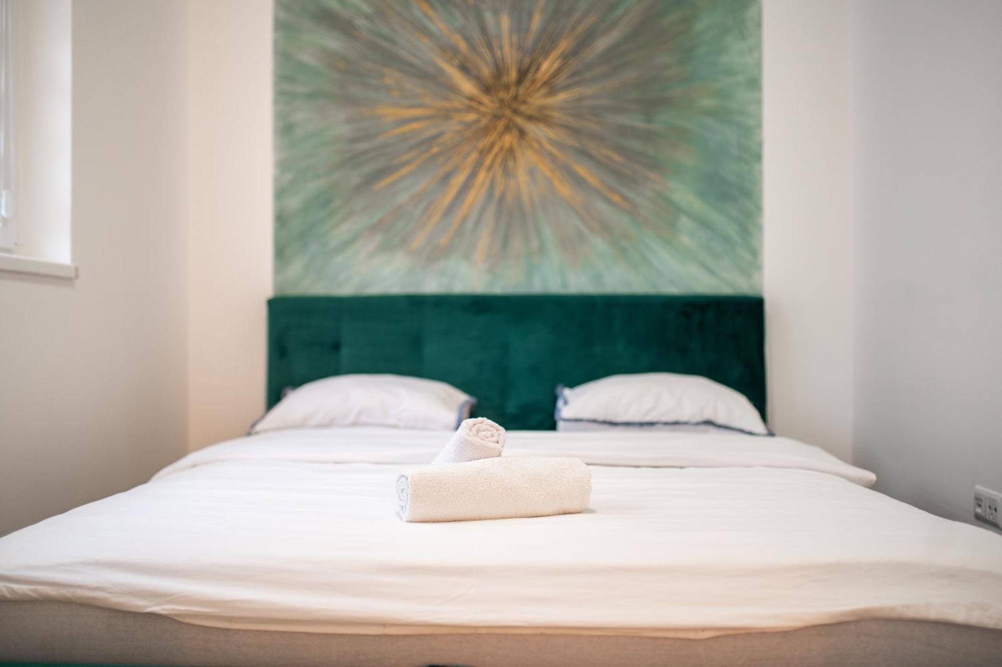 Apartment Vila Idila 투즐라 외부 사진