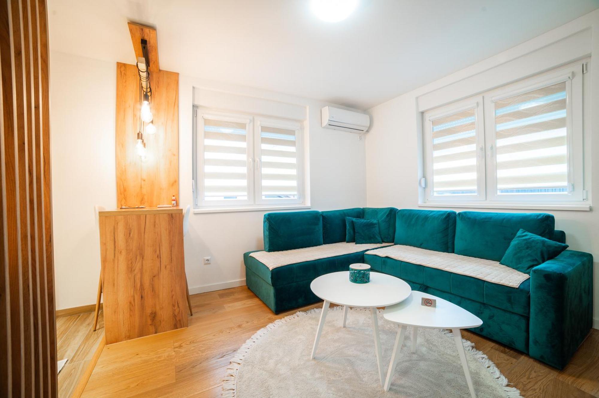 Apartment Vila Idila 투즐라 외부 사진