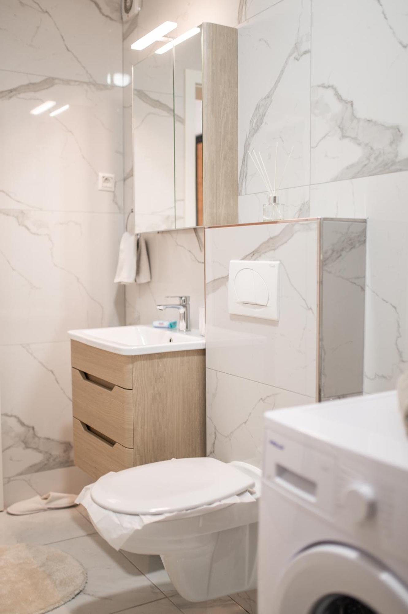 Apartment Vila Idila 투즐라 외부 사진